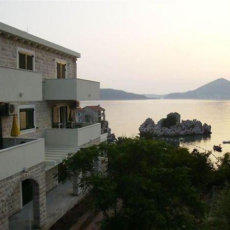 Guest House Villa Pastrovka สเวติ สเตฟาน ภายนอก รูปภาพ
