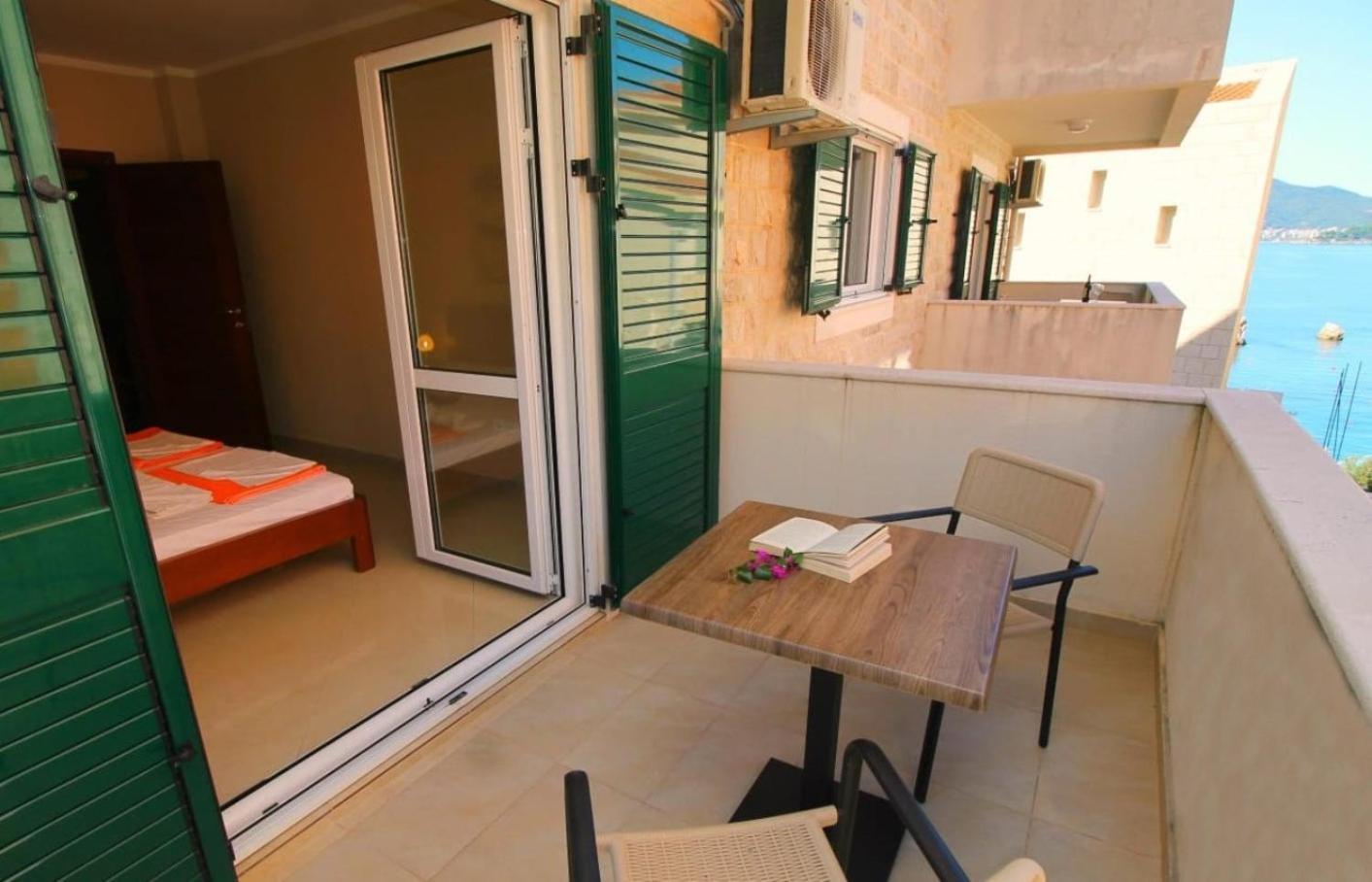 Guest House Villa Pastrovka สเวติ สเตฟาน ภายนอก รูปภาพ